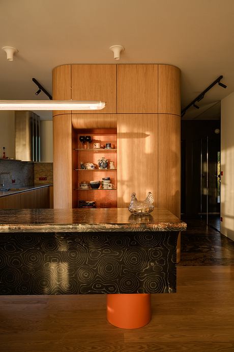 AFL Port Praski: Vivid Polish Apartment for Artful City Living - 3