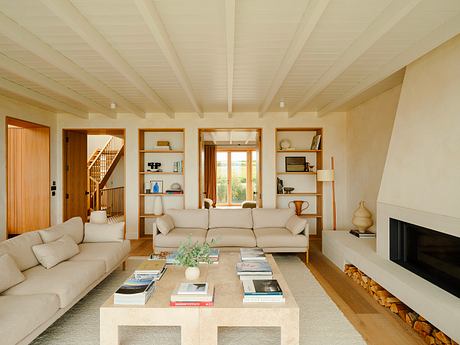 The Cornwall Retreat: Tactile Coastal House for Surf-Led Family Life - 5