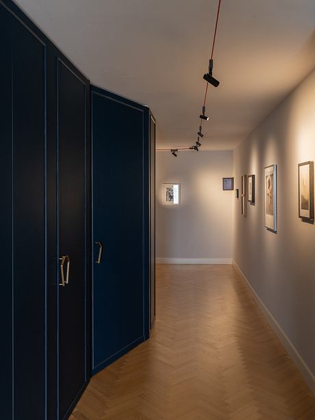 Casa LV: Modern Italian Apartment with Artful, Eco-Conscious Interior - 5