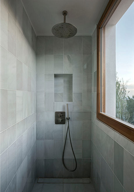 Ca na Baldu i en Diego — Quiet Minimalism Above Tibidabo Hill - 8