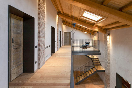 Restoration of a Barn in Mantua - 6