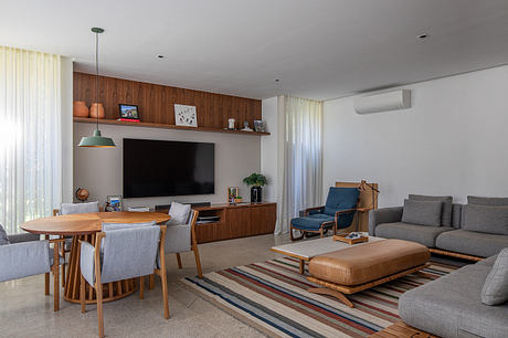 Larissa 5 Residence by Gilda Meirelles - 8