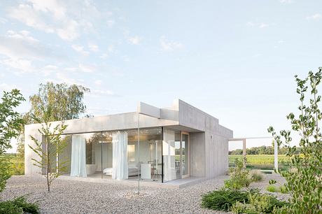 House on the Edge of the Plain by Skupaj Arhitekti - 9