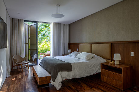 Larissa 5 Residence by Gilda Meirelles - 10