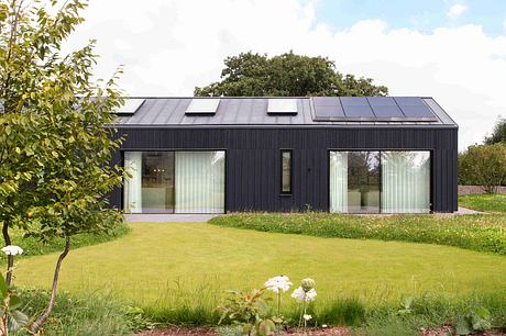 Hartdene Barns: Charred Timber Eco Homes In The English Countryside - 12