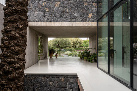Casa A12 in Aci Castello Pairs Boardlike Concrete with Lava Stone - 13