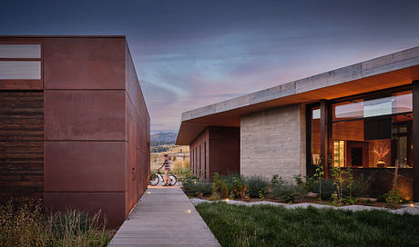 Alta North Refines The Mountain Retreat Through Scale and Restraint - 1