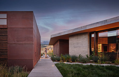 Alta North Refines The Mountain Retreat Through Scale and Restraint