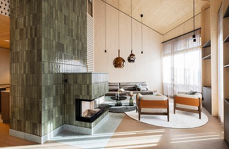 Apartment House AVA — Contemporary Comforts Within an Alpine Village