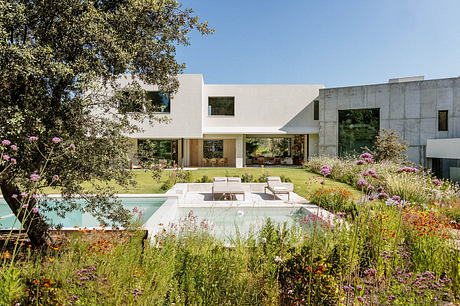 Arco House: A Madrid Home Shaped Around Art, Color, And Garden - 1