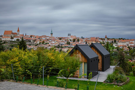 Cabins Kravák: A Modular Retreat Planned for Efficient Living - 1