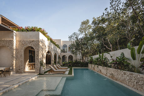 Casa Colina Explores Arches, Stone, and Courtyard Living in Tulum - 1