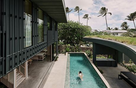 Kailua House Reveals a Jungle-Lined Retreat for Gatherings by the Shore