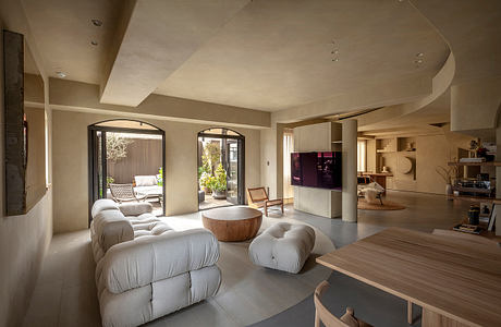 The Scultpted Penthouse by Peny Hsieh