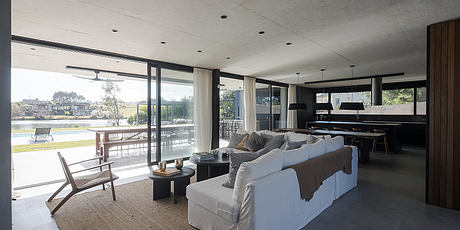 Casa Pueblomio by KLM architects - 2