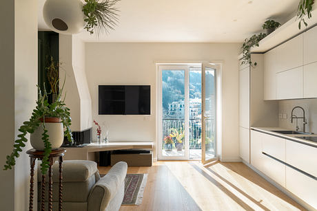 The Home of Yesterday, Today, and Tomorrow Revives Family Memory in Naples - 2