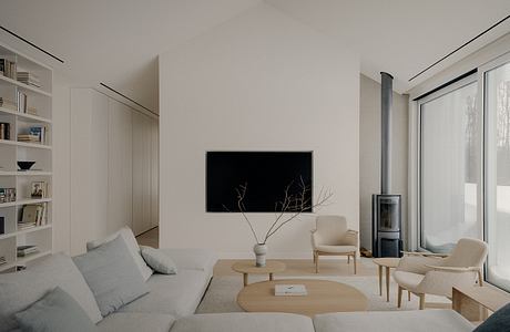 Timbertop House by Akb Architects