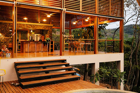 Casa Libertad: A Family House Shaped by Jungle Air and Sea Views - 3