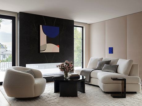 Palm Residence: Warm Minimalism in a Layered Beverly Hills House - 4