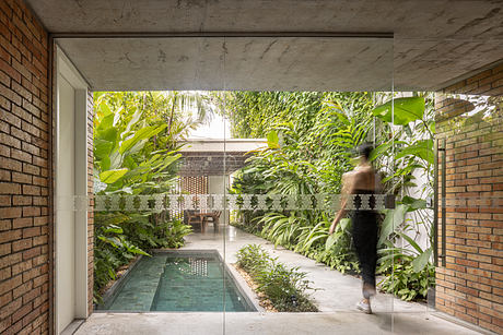 Tropical Shed by TROOST + PESSOA Architects - 4