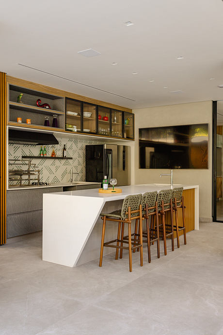 CLM Residence Balances Urban Comfort With a Deep Forest Connection - 6