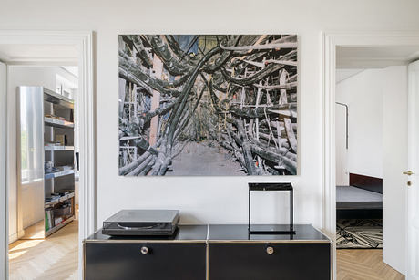 MMMM Apartment: A Milan Home Shaped by Heritage and Bold Contrast - 5