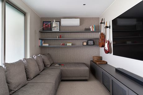 Trajetória Apartment Links Architecture, Art and Everyday Family Life - 6