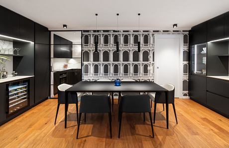 Urban Villa in Milan Balances Light, Warmth, and Height Inside - 5