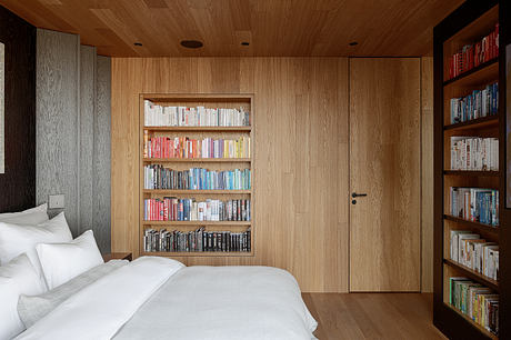 B01 – Brings Brutalist Warmth to a Polish Collector’s Home - 7