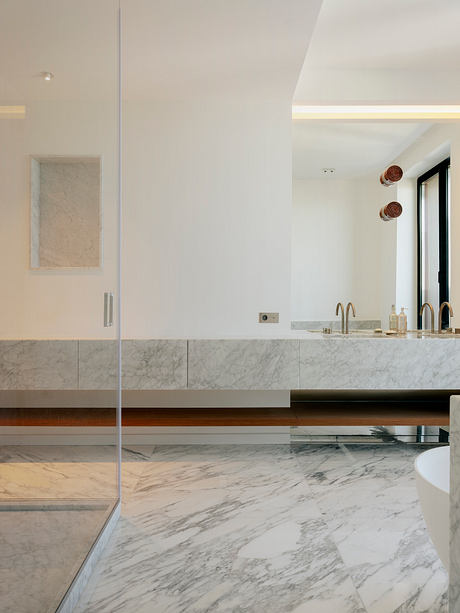 Contemporary Apartment in Sofia - 9