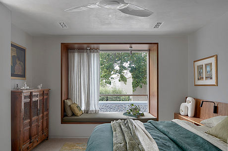 Allegato Reorients a Toorak House Toward Light and Garden Living - 6