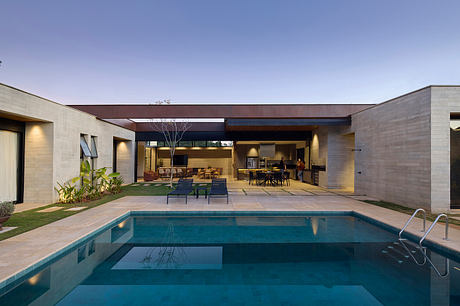 Plano House by Daniel Carvalho Arquiteto - 7