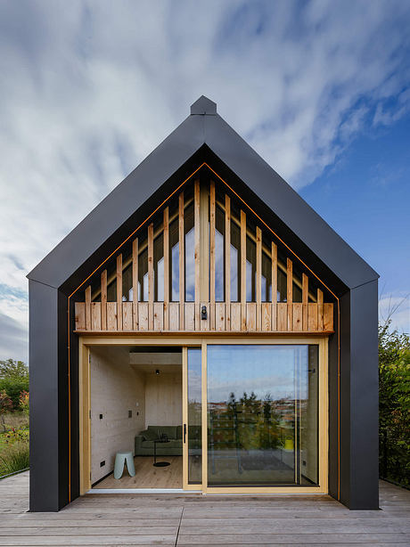 Cabins Kravák: A Modular Retreat Planned for Efficient Living - 9