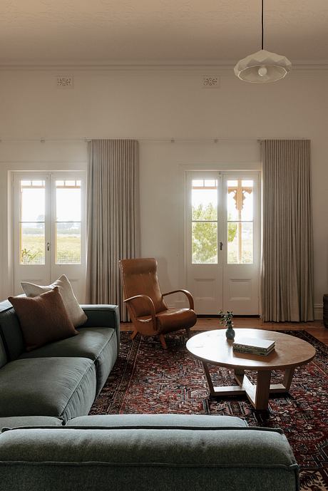 House in the Vines by James Allen Architect - 7