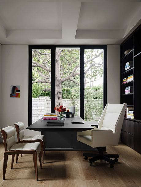 Palm Residence: Warm Minimalism in a Layered Beverly Hills House - 9