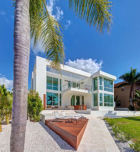 White Haus by SOLSTICE Planning and Architecture - 9