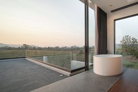 Casa Gana House in Thailand Balances Retreat Life with Gatherings - 8