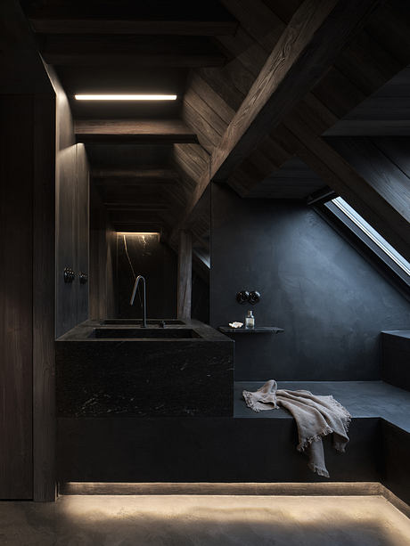 Cottage a Vysočina Recasts The Attic With Dark Timber - 10