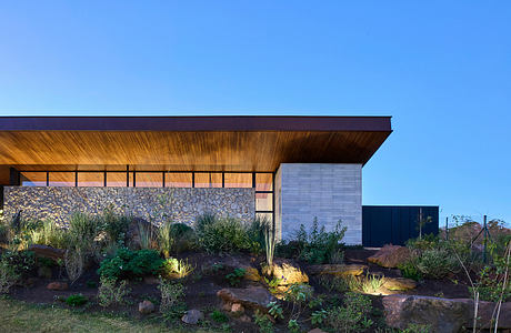 Plano House by Daniel Carvalho Arquiteto