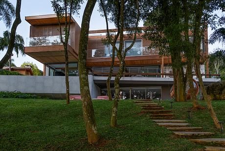 LAF Residence by Patricia Martinez Architecture - 13