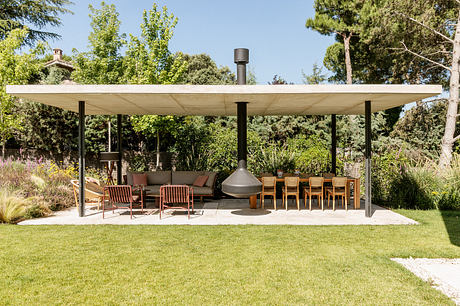 Arco House: A Madrid Home Shaped Around Art, Color, And Garden - 12