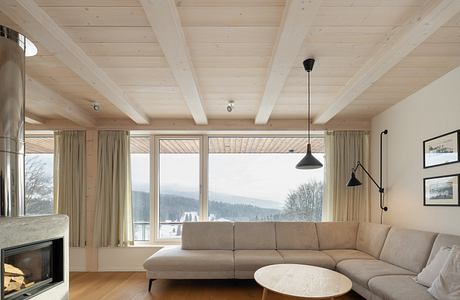 Cabin Above the Valley by System Recovery Architects