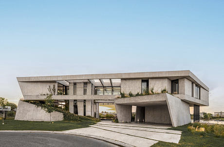 Casa Lomadas by Grizzo Studio - 1