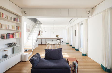 Miqua 34 by Sciveres Guarini Associati