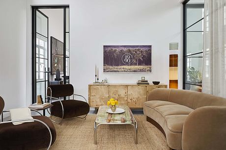 Smartflyer Penthouse by HuxHux Design - 1