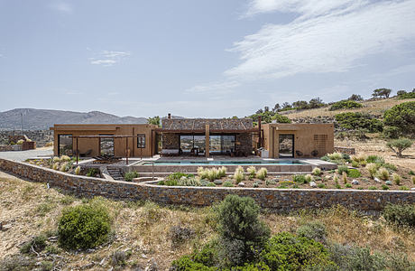 Villa Ousia by Paly Architects