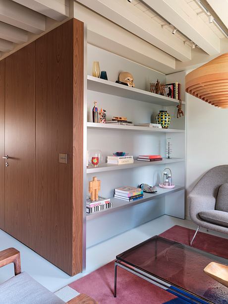 Ca’ Nichetto Frames Venetian Memory in a Two-Level Apartment - 2