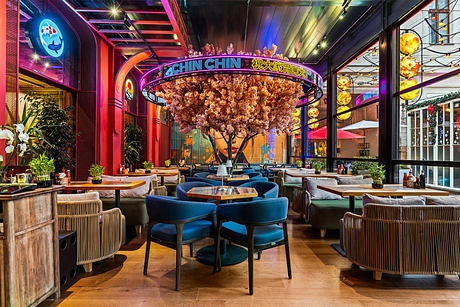 «CHIN-CHIN» Budapest Recasts the Izakaya into an Intimate Social Bar - 2