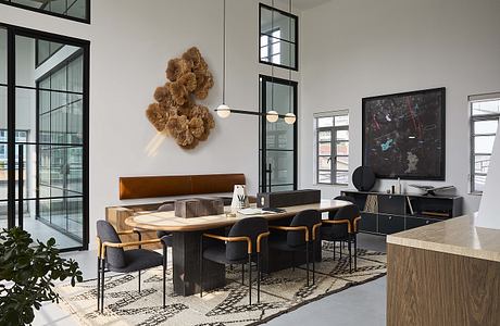 Smartflyer Penthouse by HuxHux Design