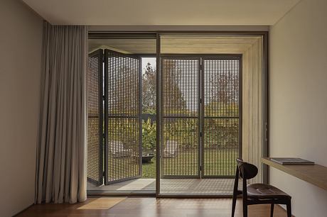 Baroneza House by Studio Arthur Casas - 6